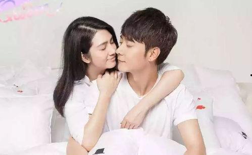 娱乐圈吃瓜大合集谁写的,揭秘“吃瓜大合集”背后的故事